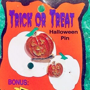 Vintage 1990s Halloween Orange Glittery Pumpkin Lapel Pin
